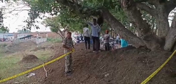 तीन युवकों ने की आत्महत्या : धमतरी के अलग-अलग थाना क्षेत्रों में फंदे पर मिले शव, वजह की जांच जारी