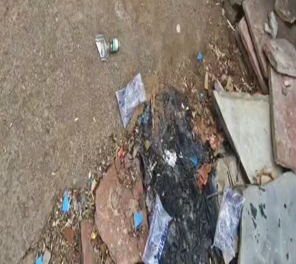 स्कूल की सुरक्षा पर सवाल :  शराब की टूटी बोतल से घायल हुआ मासूम, कलेक्टर ने मांगा जवाब
