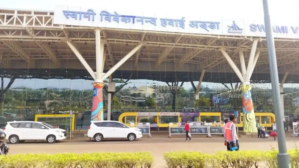 एयरपोर्ट की जमीन पर किसान का दावा : 35 साल से लड़ रहा किसान, रायपुर एयरपोर्ट की जमीन पर जताया मालिकाना हक