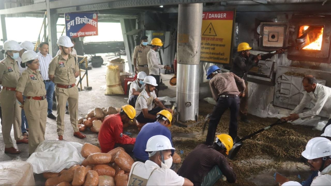 करोड़ का गांजा नष्ट