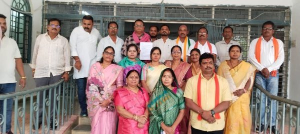बैठकें नहीं, विकास भी ठप : अध्यक्ष समेत 15 सदस्यों ने सीईओ के खिलाफ खोला मोर्चा