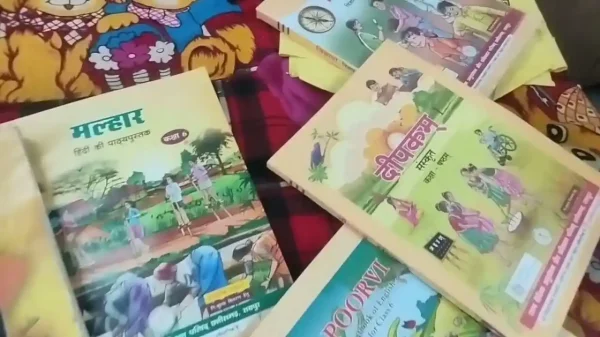 राष्ट्रीय शिक्षा नीति : 5वीं, 7वीं और 8वीं की नई किताबों की तैयारी शुरू, स्थानीय संस्कृति को मिलेगा स्थान