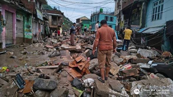 बाढ़ से तबाही : डोडा में बारिश के बाद अचानक बाढ़, थथरी में जनजीवन अस्त-व्यस्त