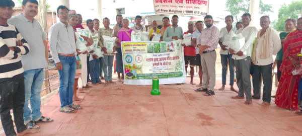 आत्मनिर्भर : महासमुंद के किसानों को मिले उन्नत बीज, वैज्ञानिकों ने सिखाए खेती के नए तरीके