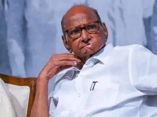 महाराष्ट्र की राजनीति : मुख्यमंत्री फडणवीस का धन्यवाद और शिंदे के केबिन में विधायकों से मुलाकात, जानिए क्या पक रहा है पवार की पार्टी में