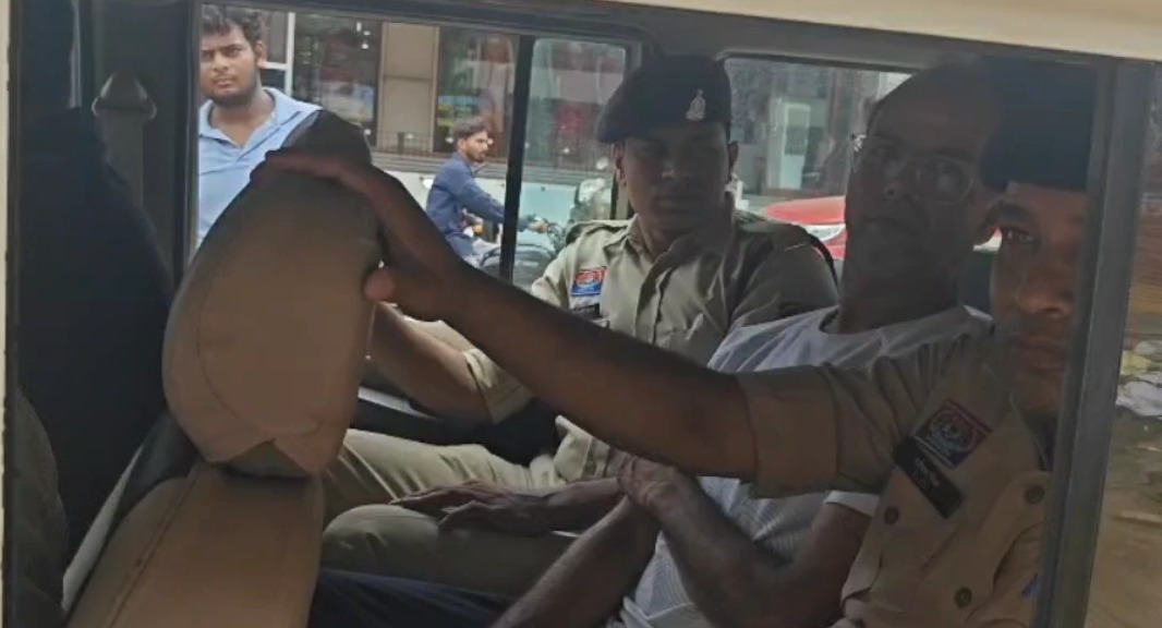 कोरिया छात्रा आत्महत्या केस आरोपी गिरफ्तार