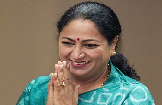 दिल्ली लक्ष्मी योजना: महिलाओं को मिलेंगे 2500 रुपये, रक्षाबंधन पर होगी शुरुआत