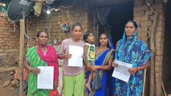 खुलासा : आदिवासियों से धोखाधड़ी का आरोप, फर्जी पट्टे और AI दस्तावेजों की जांच के निर्देश
