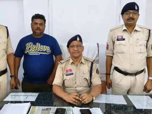 गुंडागर्दी : रायगढ़ रेलवे स्टेशन पर पोर्टर पर जानलेवा हमला, 10 हजार रुपए नहीं देने पर मारा चाकू