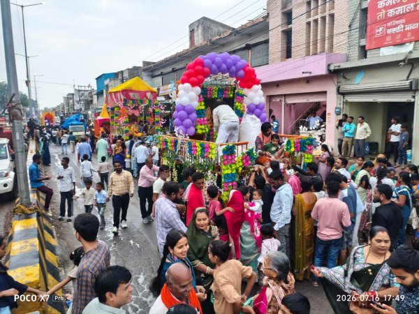 भक्ति और परंपरा का संगम : बागबाहरा में आस्था का सैलाब, पांच रथों संग निकली भगवान जगन्नाथ की भव्य यात्रा