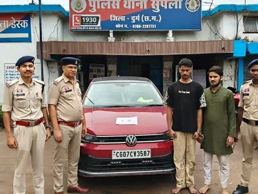 एक्शन : ग्राहकों की तलाश में घूम रहे थे तस्कर, 8.85 ग्राम हेरोइन के साथ दबोचे गए