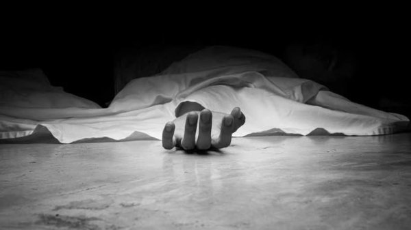 अंधविश्वास : खौफनाक अंत, जादू-टोने के शक में बुजुर्ग महिला की कुल्हाड़ी से हत्या