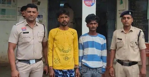 खुलासा : ऑटो में बैठते ही बनाया निशाना, 74 हजार चोरी करने वाले 2 आरोपी गिरफ्तार