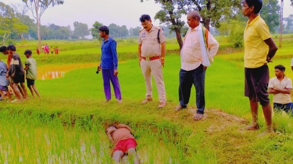 सिंचाई बनी जानलेवा : खेत में करंट लगने से किसान की मौत, गांव में शोक