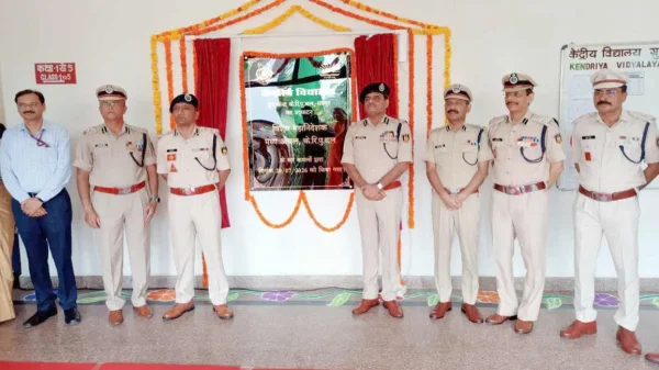 CRPF आरंग केंद्रीय विद्यालय के नए भवन का शुभारंभ, छात्रों को शिक्षा और देशसेवा के लिए किया प्रेरित
