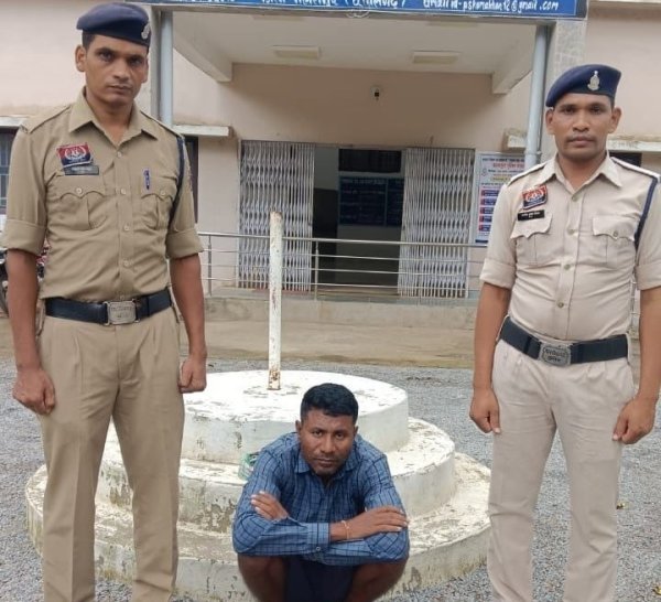 गांजा तस्करी का खुलासा : कूरियर के बाद ओडिशा से मुख्य सप्लायर गिरफ्तार