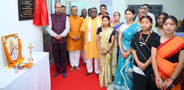 शुभारंभ : राज्यपाल ने कहा शबरी वाचनालय जनजातीय बेटियों के विकास का बनेगा केंद्र