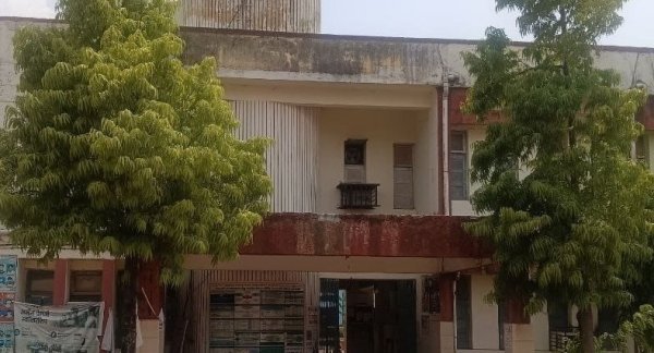 एडमिशन में आई गिरावट : पीजी कॉलेज में 56% सीटें खाली, 3 दिन में सिर्फ 905 छात्रों ने लिया प्रवेश
