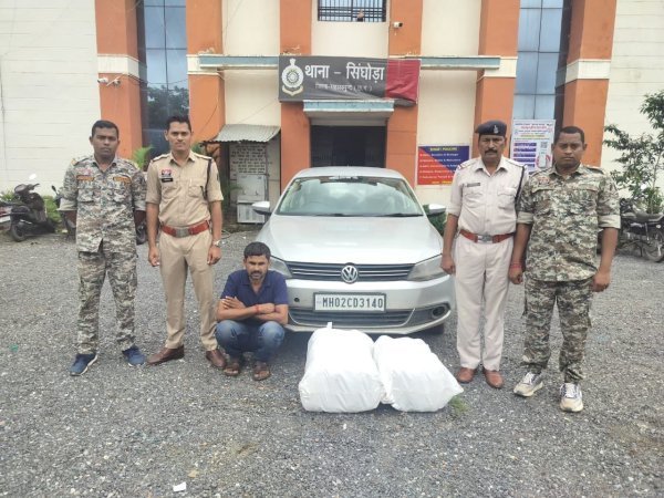 ऑपरेशन क्लीन : महासमुंद पुलिस ने नशे के नेटवर्क पर किया बड़ा प्रहार, 4 गांजा तस्कर गिरफ्तार
