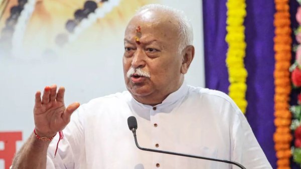 रिश्तों को बनाए मजबूत : परिवार में संवाद घटेगा तो समाज कमजोर होगा-संघ प्रमुख मोहन भागवत