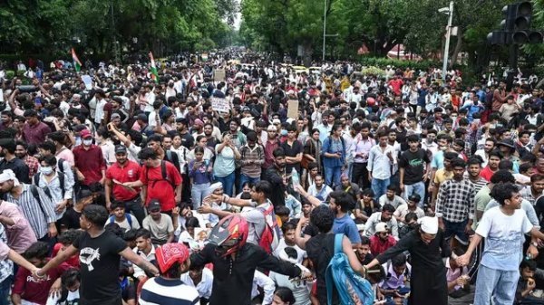 जंतर-मंतर हलचल : सरकार से बातचीत से पहले सीजेपी का सख्त रुख, कहा- धर्मेंद्र प्रधान के इस्तीफे पर लिखित में मिले हां या ना