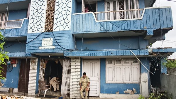 बड़ा एक्शन : 24 घंटे चली आयकर विभाग की कार्रवाई, कारोबारी के ठिकानों से कई महत्वपूर्ण दस्तावेज जब्त