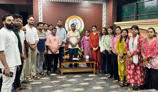 नौकरी पर संकट : समग्र शिक्षा में प्रशिक्षकों की चिंता, नई एजेंसी से नौकरी जाने का डर