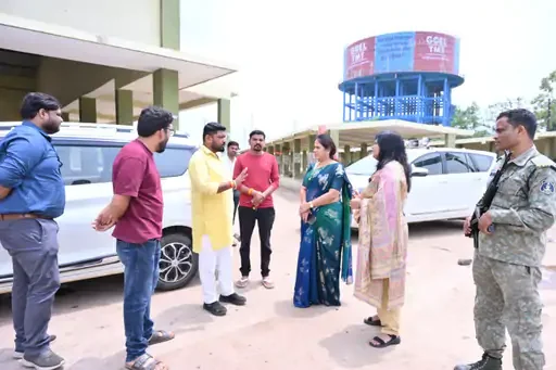 8 साल बाद राहत की खबर : 69 दुकानदारों को क्रिस्टल आर्केड के सामने बसाने की तैयारी
