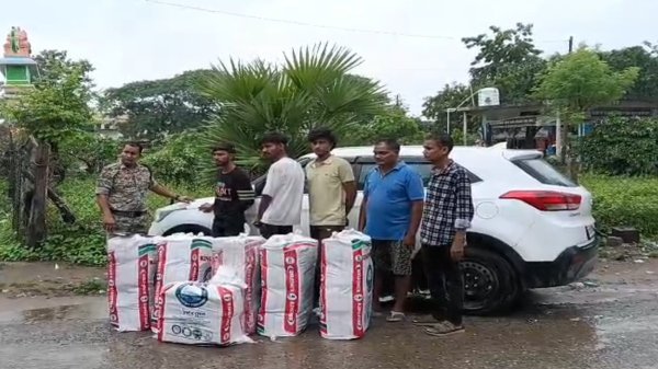 खुलासा : कार में फर्जी नंबर प्लेट लगाकर कर रहे थे गांजा तस्करी, सुकमा पुलिस ने दबोचा