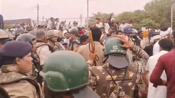 किसानों की हुंकार से दूसरे दिन भी थमी भोपाल की रफ्तार, मूंग की सरकारी खरीद और ई-टोकन बंद करने पर अड़े