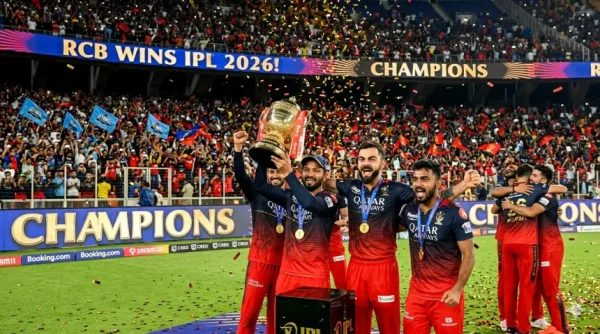RCB ने रचा इतिहास, बनी 300 मिलियन डॉलर ब्रांड वैल्यू वाली दुनिया की पहली क्रिकेट टीम