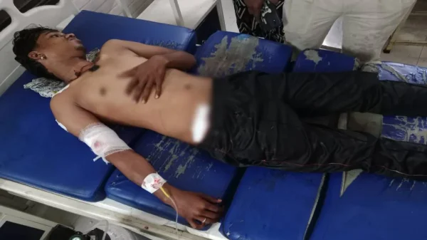 पुरानी रंजिश में युवक पर चाकू से हमला, एक आरोपी गिरफ्तार दूसरे की तलाश जारी