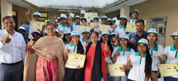 RSETI में  दूसरे बैच का सिलाई प्रशिक्षण संपन्न, महिलाओं को स्वरोजगार अपनाने की सलाह