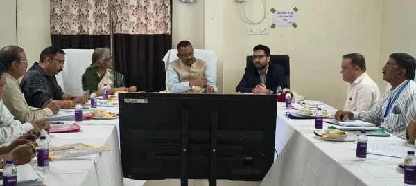 महासमुंद मेडिकल कॉलेज के विकास को मिली रफ्तार, स्वशासी समिति की बैठक में 23 अहम प्रस्तावों को मंजूरी