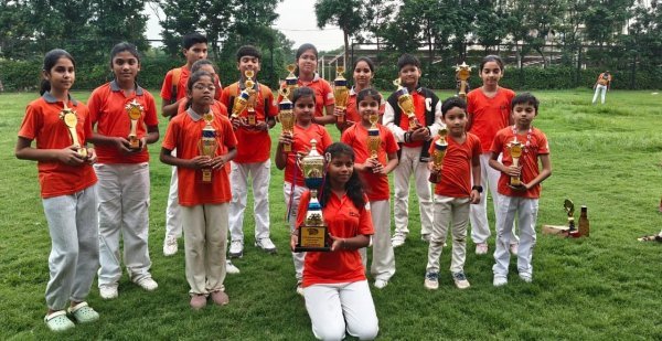 SIP अबेकस प्रोडीजी प्रतियोगिता में सरायपाली का दबदबा, सर्वाधिक ट्रॉफियां जीतकर बना राज्य का नंबर-1 सेंटर