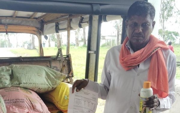 छत्तीसगढ़ के किसान ने अपनाई नई तकनीक, नैनो डीएपी से घटाई लागत बढ़ाया उत्पादन