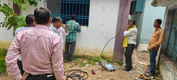 बच्चों की जान से खिलवाड़ : सेजेस स्कूल में बाल-बाल बचे छात्र, 5 दिन बाद जागा बिजली विभाग