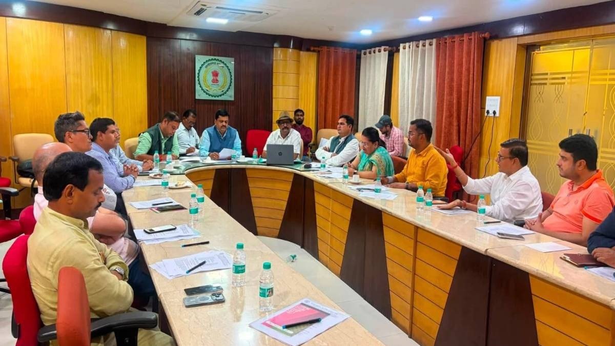 अभिषेक चंदा का निलंबन वापस, फार्मेसी काउंसिल बैठक