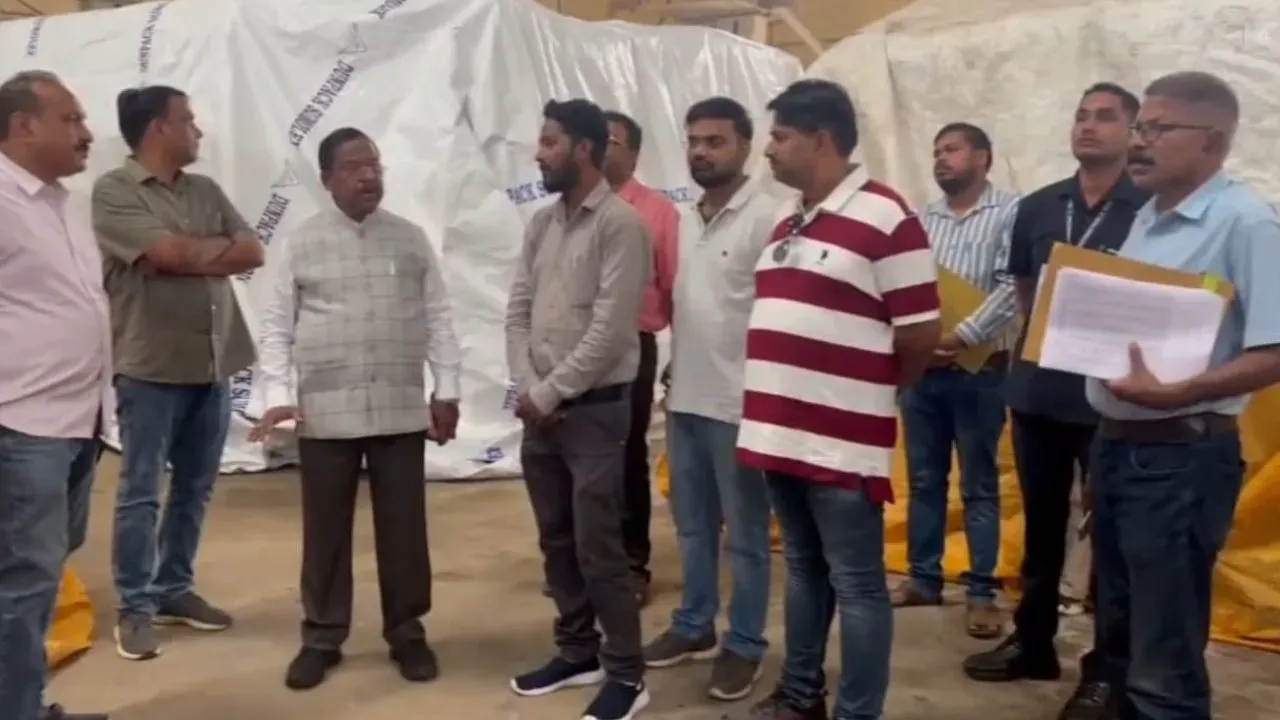 कृषि मंत्री रामविचार नेताम का निरीक्षण और कार्रवाई निर्देश।