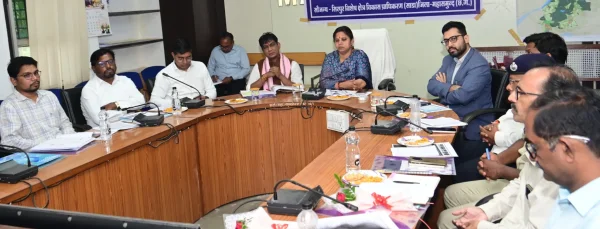 सिरपुर विकास योजना : 2041 को लेकर सांसद की अध्यक्षता में हुई प्रारंभिक बैठक, 34 गांवों के विकास पर मंथन