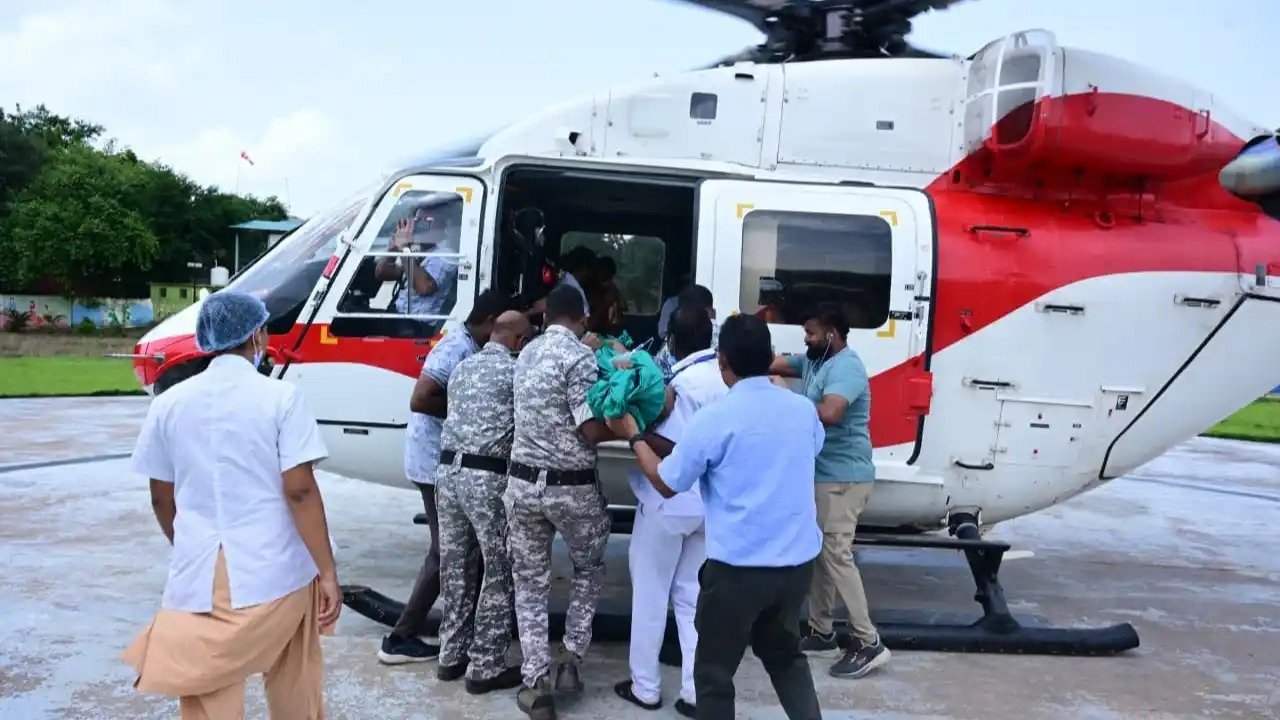 सांप के काटने से छात्राओं की मौत