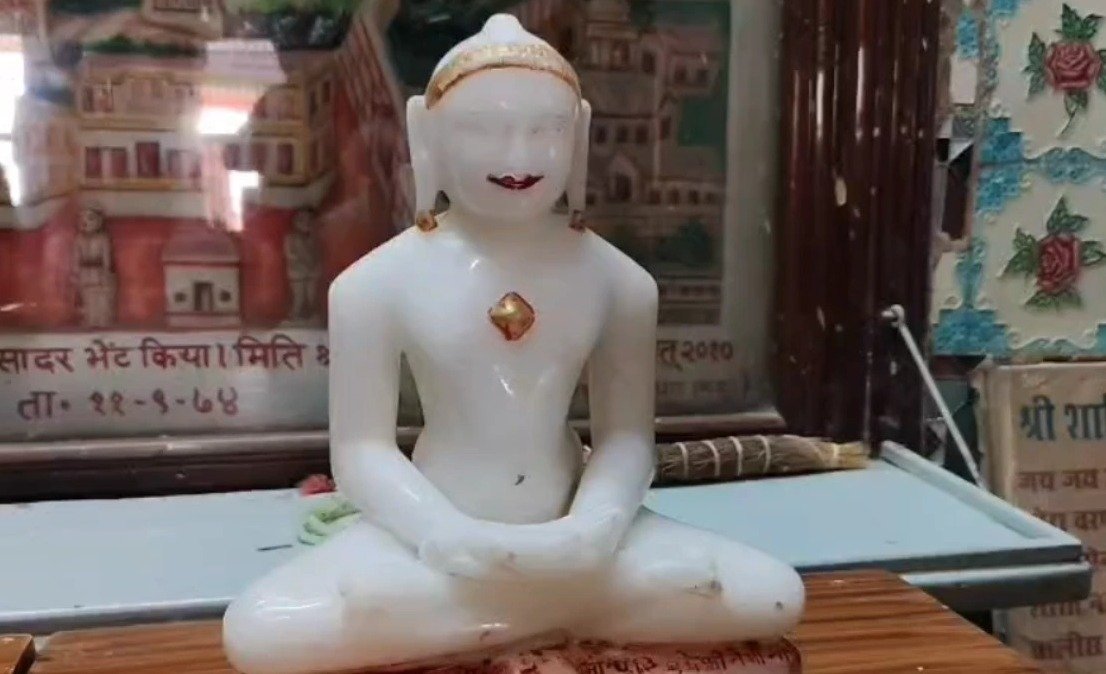 गंगरेल में मिली नेमीनाथ की 37 साल पुरानी प्रतिमा