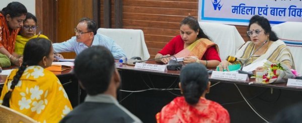 महिला उत्पीड़न के 27 मामलों पर सुनवाई, दहेज प्रताड़ना में एफआईआर के निर्देश