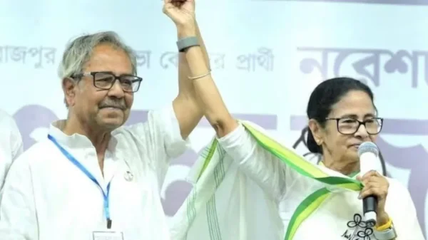 पश्चिम बंगाल में बड़ा सियासी भूचाल : पूर्व डिप्टी स्पीकर और TMC के दिग्गज नेता आशीष बनर्जी का फंदे से लटकता मिला शव