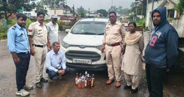 कवर्धा में अवैध शराब पर आबकारी की बड़ी कार्रवाई, 8.16 लाख की सामग्री जब्त