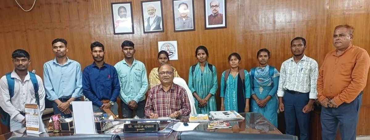 Positive journalism builds an empowered society: Prof. Manoj Dayal