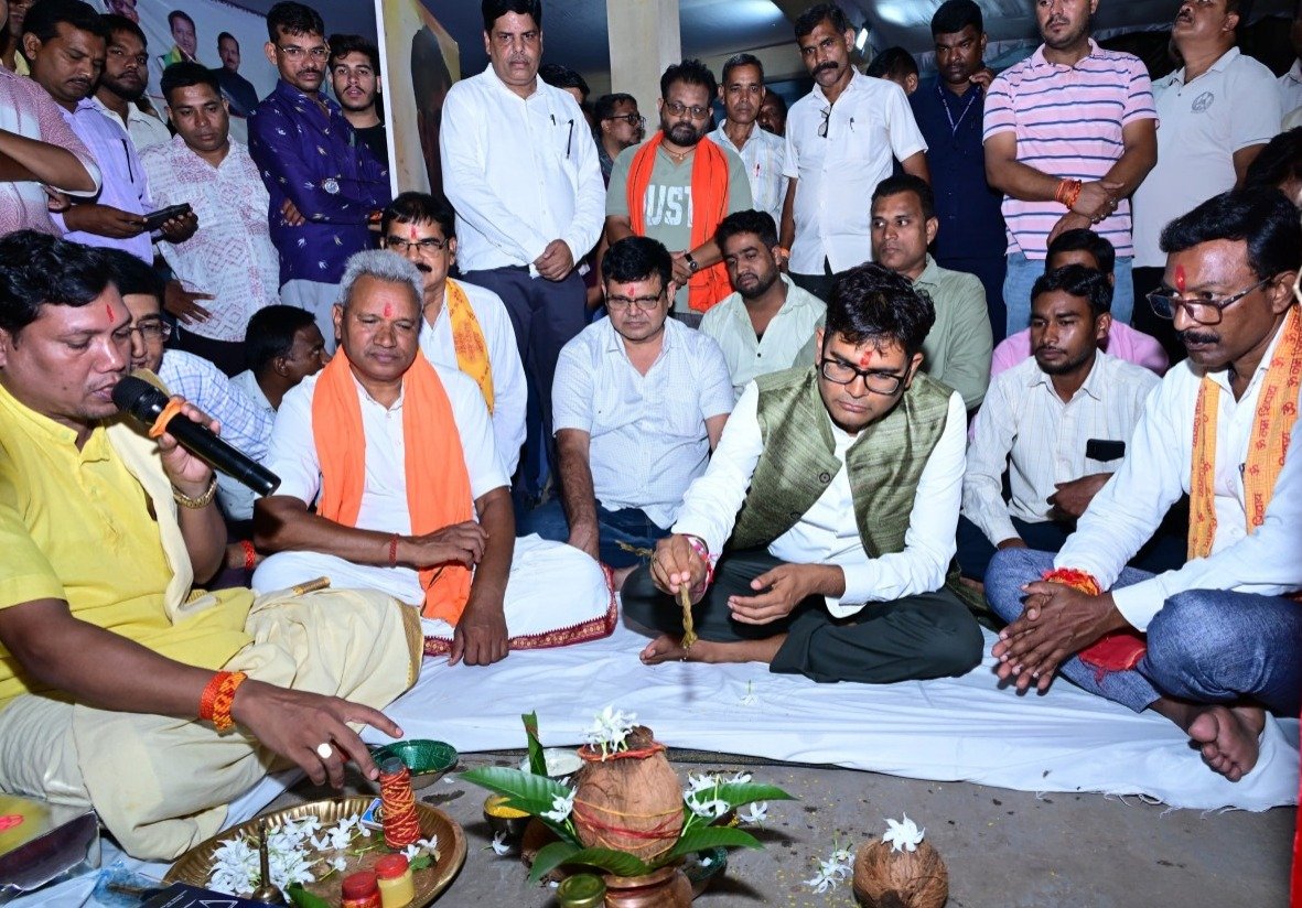 OP Choudhary laid the foundation stone for the drain construction.