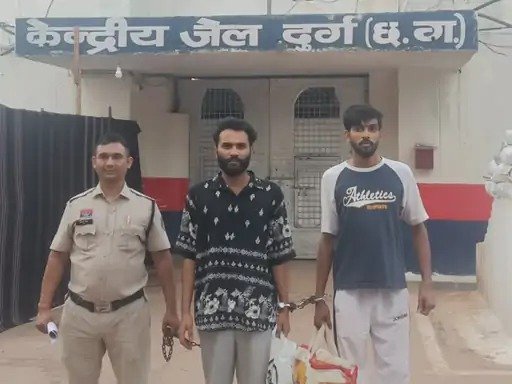 Durg Chitta Case: 14.370 ग्राम चिट्टा जब्त, दुर्ग पुलिस ने नेटवर्क से जुड़े चार युवकों को किया गिरफ्तार