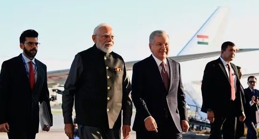 PM Modi Uzbekistan Visit: ताशकंद में आज मोदी-मिर्जियोयेव की मुलाकात, व्यापार-रक्षा समेत कई मुद्दों पर होगी बात