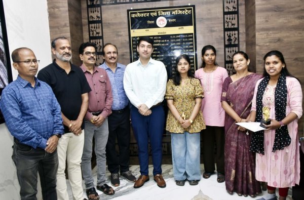 Bastar Students MBBS Selection: ज्ञानगुड़ी कोचिंग संस्थान का कमाल, 4 छात्रों ने पहले राउंड में हासिल की MBBS सीट
